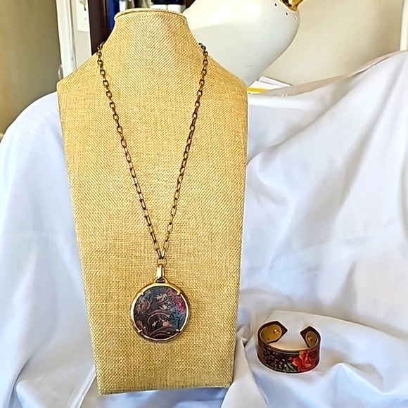 Patricia Nash Gold Floral  Necklace and Leather Cuff Bracelet  Set - Picture 3 of 7